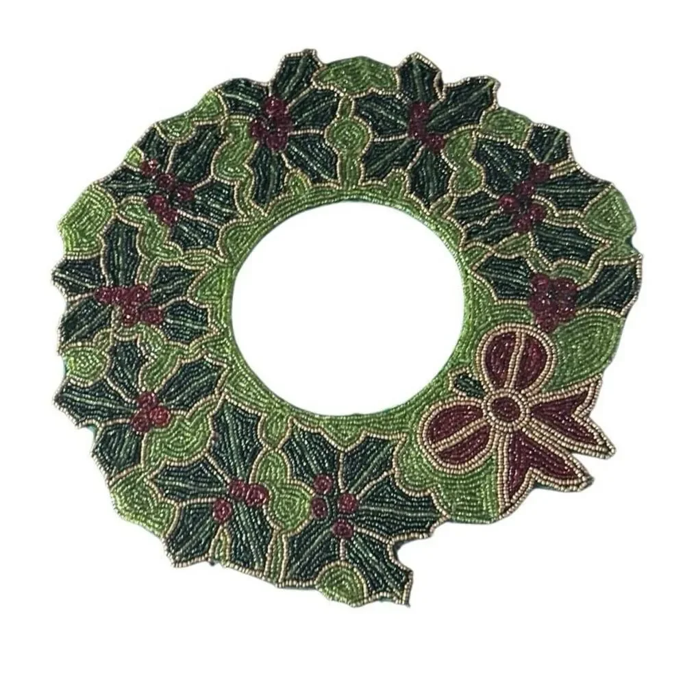Pier 1 Imports Beaded Placemat Center Piece Green Christmas Wreath Theme